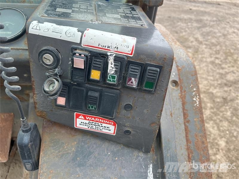 Manitou MH 25-4T 2500 kg 4x4 Rough Terrain Forklift (Inope Terénne vysokozdvižné vozíky