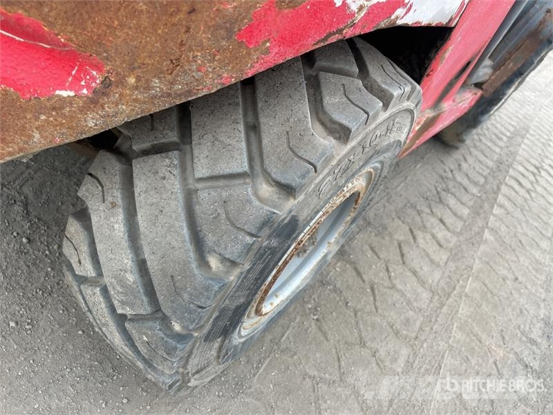 Manitou MH 25-4T 2500 kg 4x4 Rough Terrain Forklift (Inope Terénne vysokozdvižné vozíky