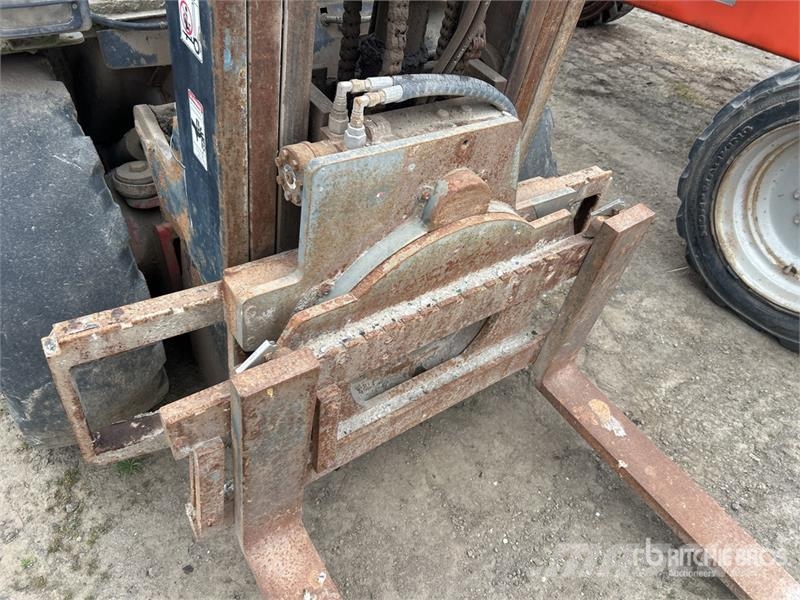 Manitou MH 25-4T 4x2 Rough Terrain Forklift (Inoperable) Terrenggående gaffeltruck