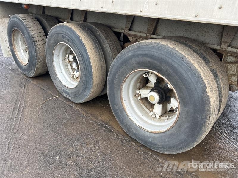 Maxi-CUBE 12.2 m Tri/A Refrigerated Trailer Frysetrailer Semi