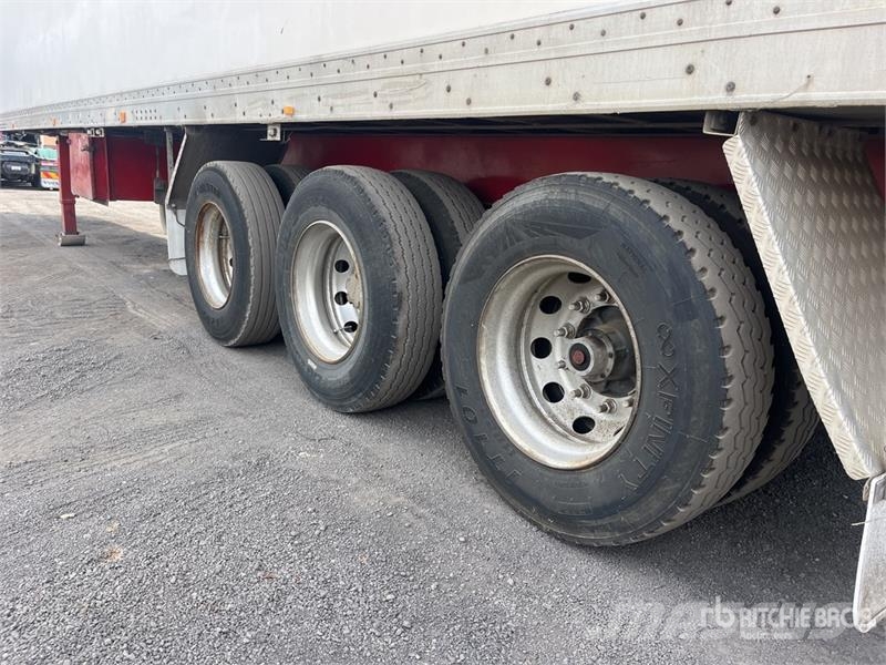  Maxi-CUBE 13.4 m Tri/A Refrigerated Trailer نصف مقطورات بدرجة حرارة قابلة للضبط