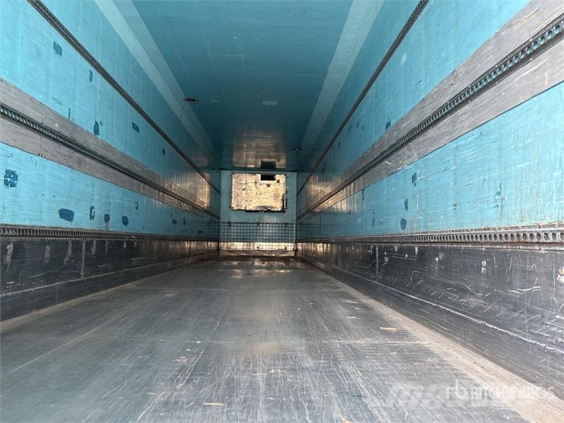  Maxi-CUBE 13.4 m Tri/A Refrigerated Trailer نصف مقطورات بدرجة حرارة قابلة للضبط