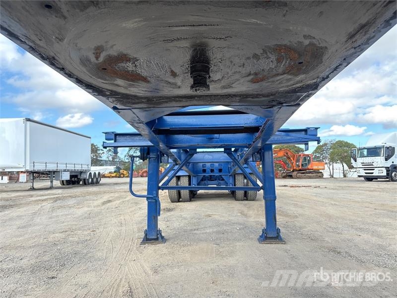 Maxicube Fruehauf 12.2 m Tri/A Container Trailer Container trailers