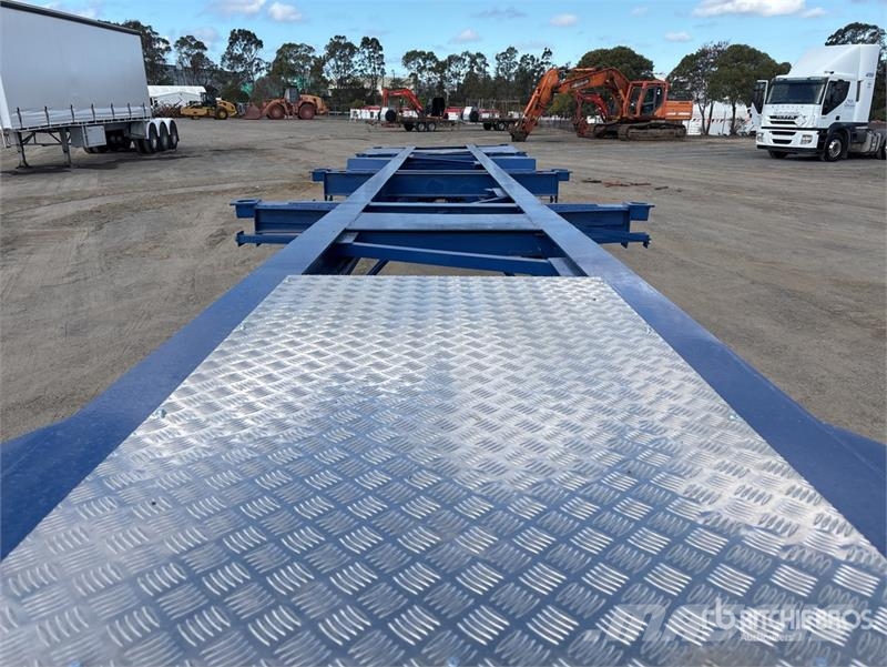 Maxicube Fruehauf 12.2 m Tri/A Container Trailer Container trailers