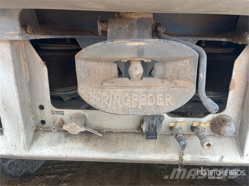 MaxiTrans 10.1 m Tri/A End Dump Trailer Kallur-haagised