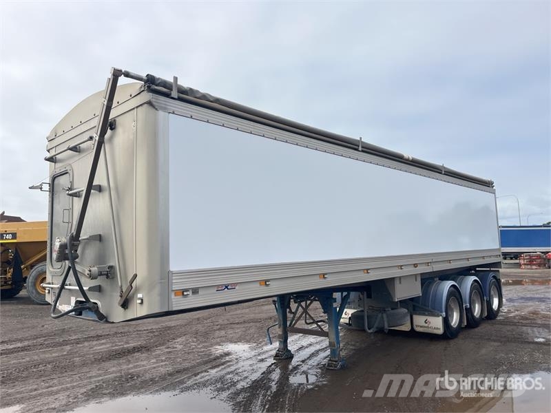 MaxiTrans 10.1 m Tri/A End Dump Trailer Kallur-haagised