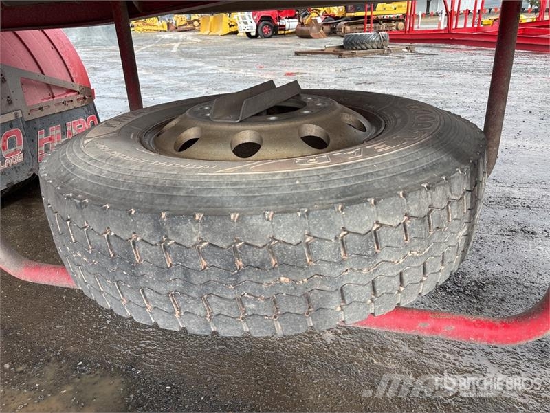 MaxiTrans 10.4 m Tri/A End Dump Trailer مقطورات قلابة