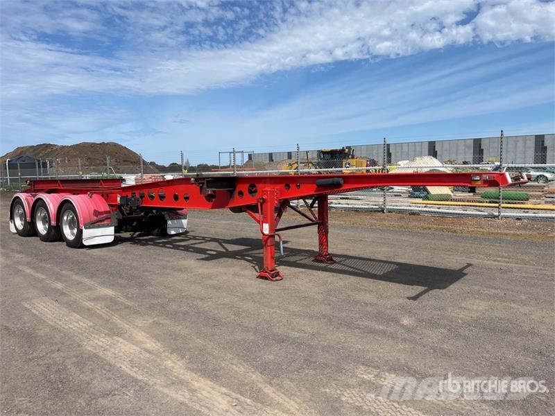 MaxiTrans 10.6 m Tri/A Container Trailer Прицепы-Контейнеровозы