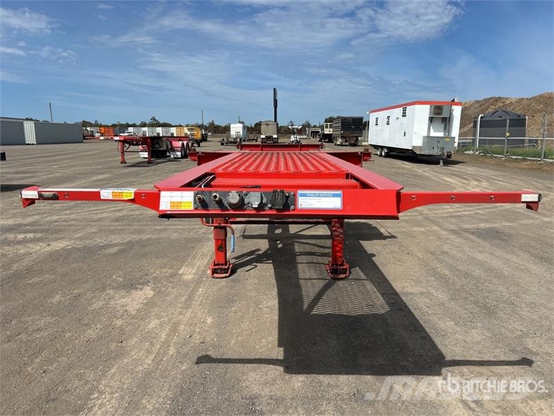 MaxiTrans 10.6 m Tri/A Container Trailer Прицепы-Контейнеровозы