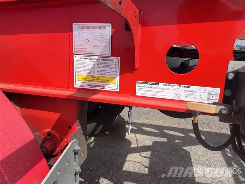 MaxiTrans 10.6 m Tri/A Container Trailer Прицепы-Контейнеровозы