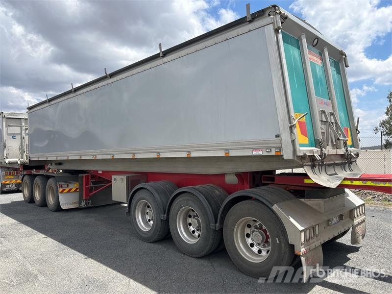 MaxiTrans 10 m Tri/A End Dump Trailer Самоскиди