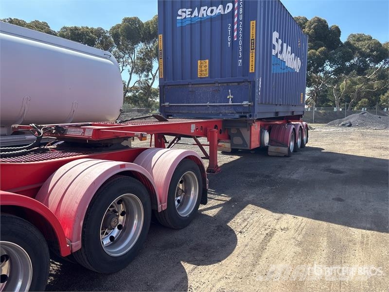 MaxiTrans 12.1 m Tri/A Container Trailer Konteinerveohaagised