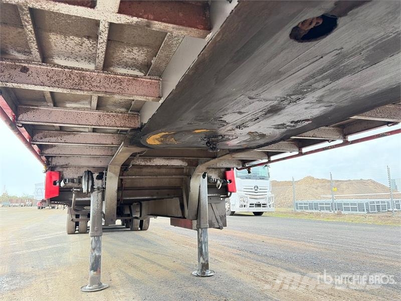 MaxiTrans 12.9 m Tri/A Step Deck Curtain Side Trailer Ponyvás pótkocsik