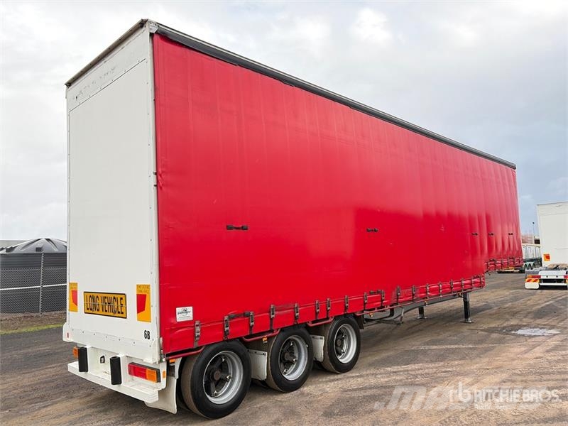 MaxiTrans 12.9 m Tri/A Step Deck Curtain Side Trailer Ponyvás pótkocsik