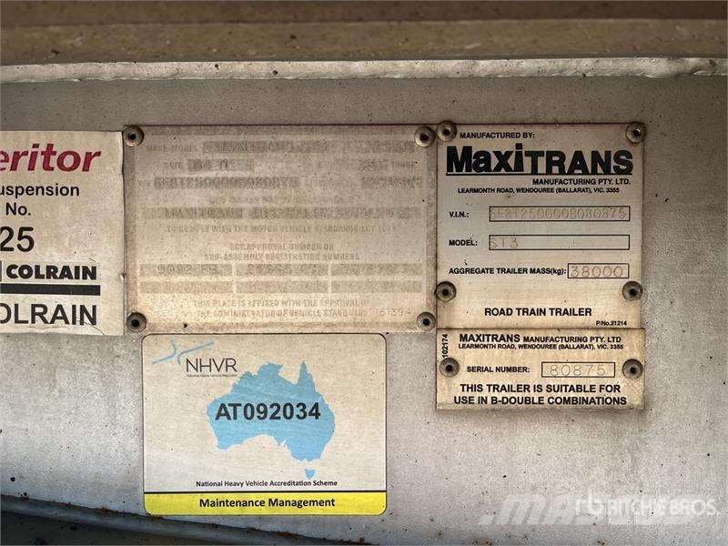 MaxiTrans 13.1 m Tri/A Step Deck Curtain Side Trailer Plachtové přívěsy