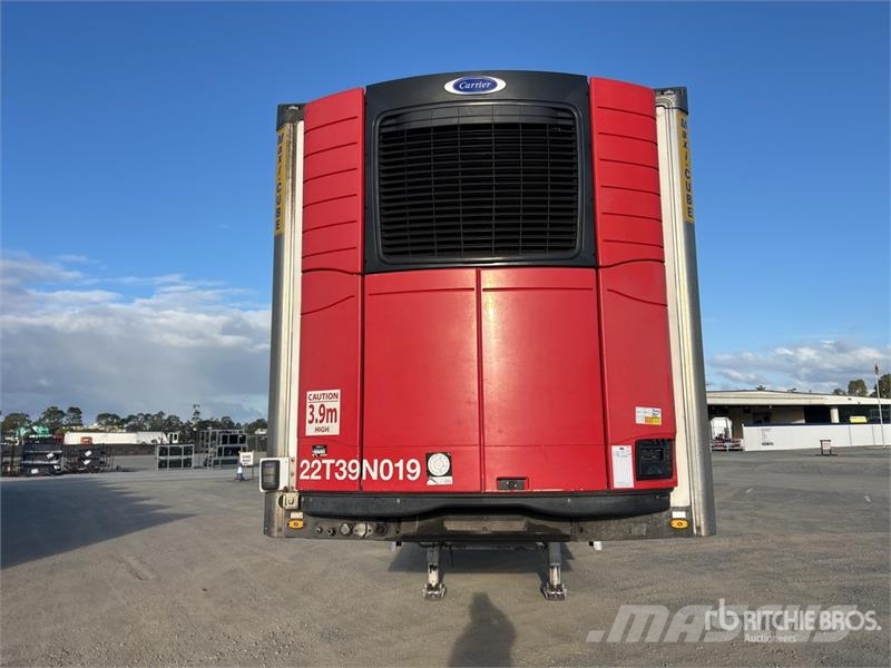 MaxiTrans 13.1 m Tri/A Refrigerated Trailer Chladiarenské návesy