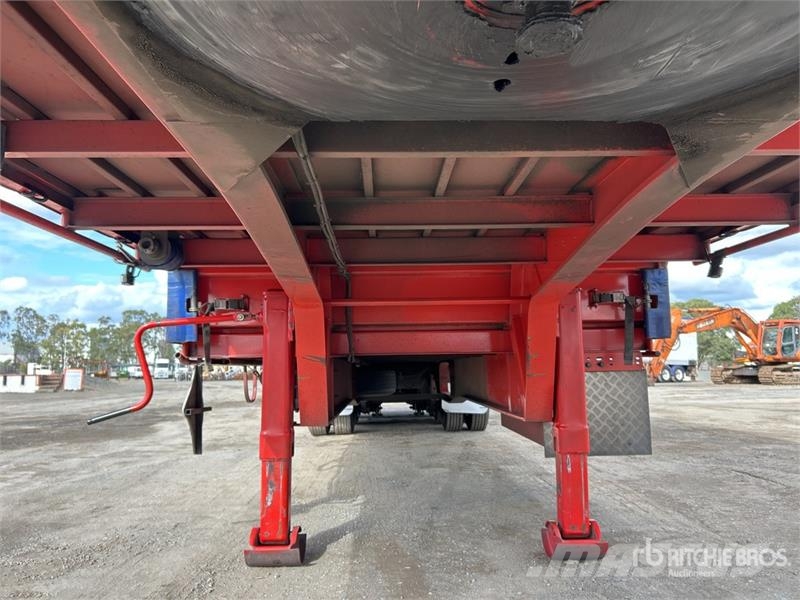 MaxiTrans 13.2 m Tri/A Step Deck Curtain Side Trailer Kayar tenteli çekiciler