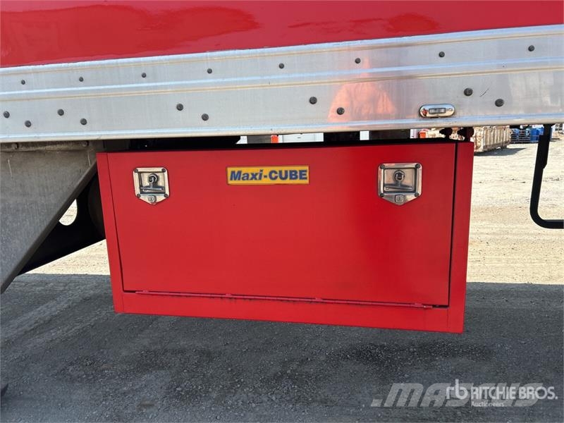 MaxiTrans 13.2 m Tri/A Refrigerated Trailer Kylmä-/Lämpökoripuoliperävaunut