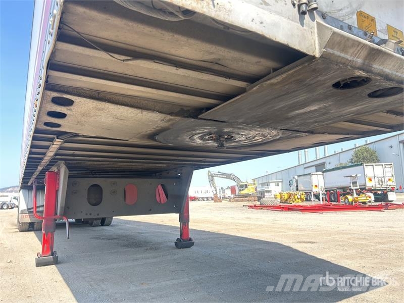MaxiTrans 13.2 m Tri/A Refrigerated Trailer Kylmä-/Lämpökoripuoliperävaunut