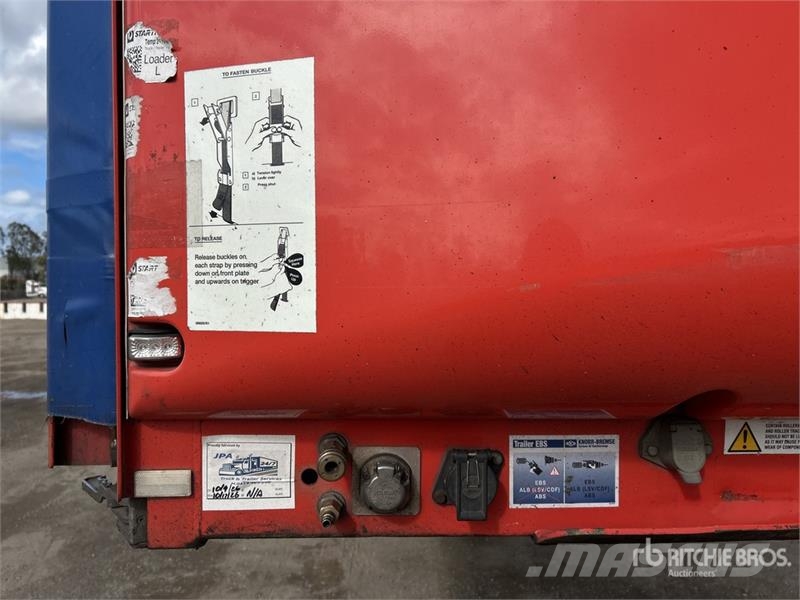 MaxiTrans 13.2 m Tri/A Step Deck Curtain Side Trailer Kayar tenteli çekiciler
