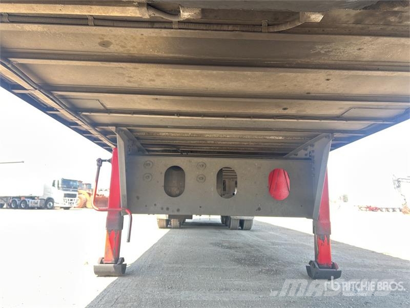 MaxiTrans 13.2 m Tri/A Refrigerated Trailer Kylmä-/Lämpökoripuoliperävaunut