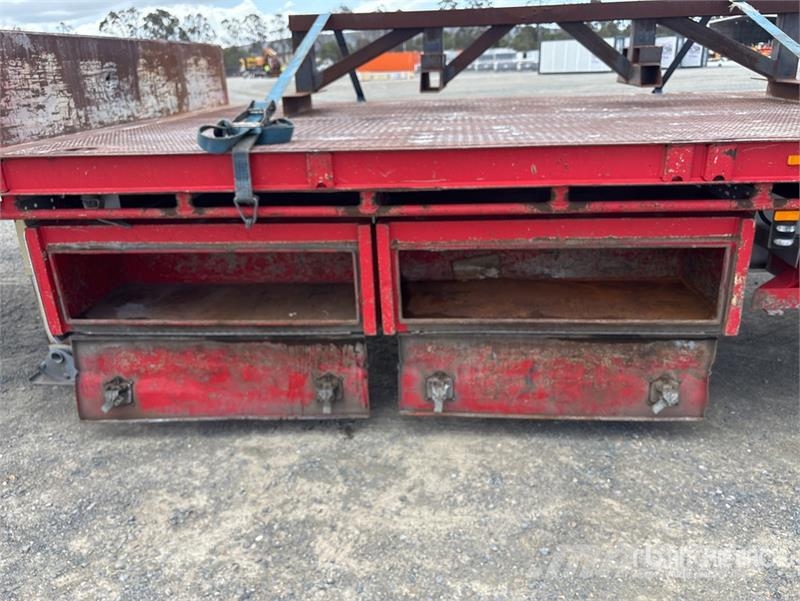 MaxiTrans 13.2 m Tri/A Step Deck Trailer 平板拖车