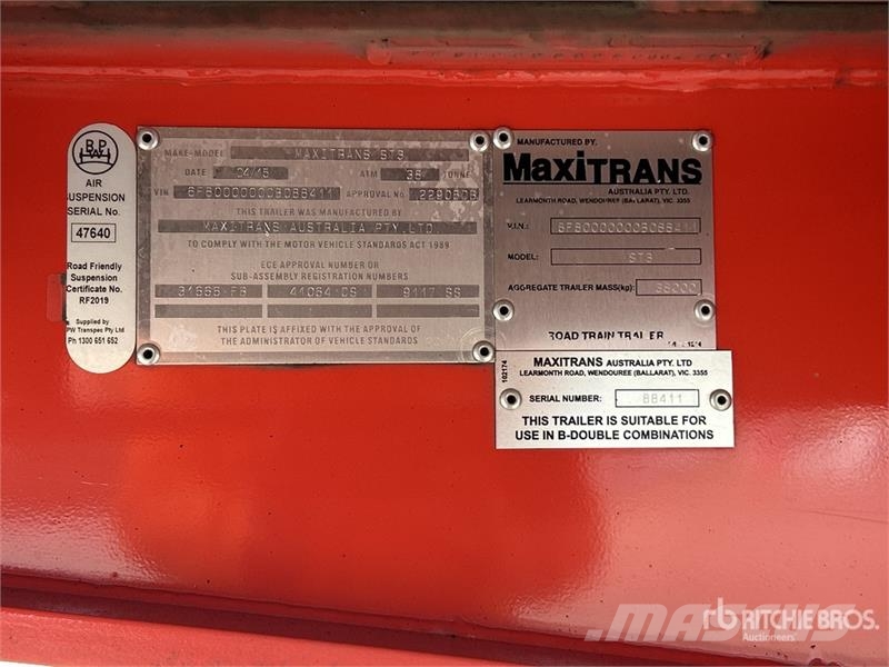 MaxiTrans 13.2 m Tri/A Step Deck Curtain Side Trailer Kayar tenteli çekiciler