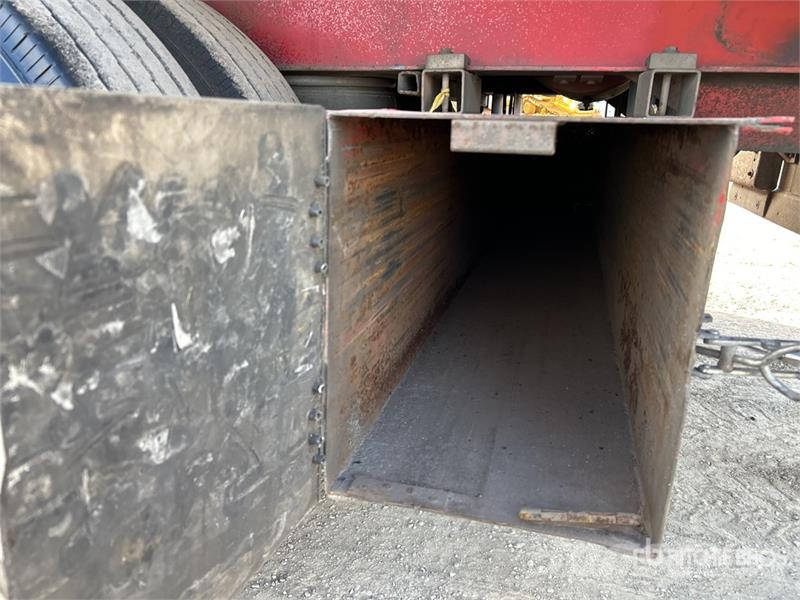 MaxiTrans 13.2 m Tri/A Refrigerated Trailer Frysetrailer Semi
