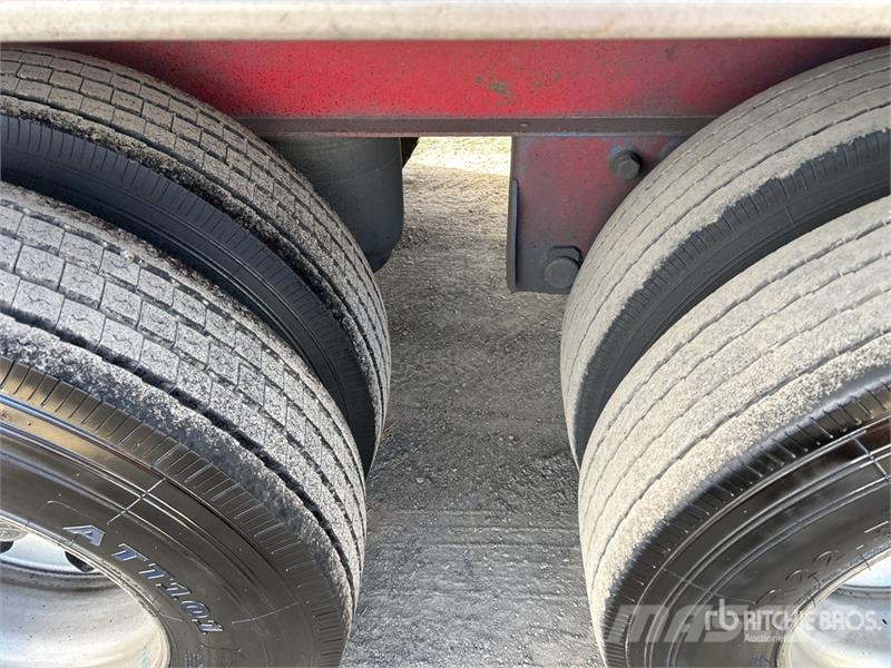 MaxiTrans 13.2 m Tri/A Refrigerated Trailer Frysetrailer Semi