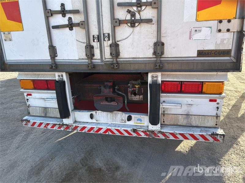 MaxiTrans 13.2 m Tri/A Refrigerated Trailer Frysetrailer Semi