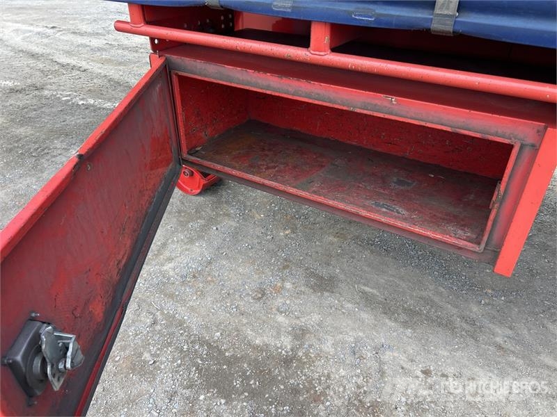 MaxiTrans 13.2 m Tri/A Step Deck Curtain Side Trailer Kayar tenteli çekiciler