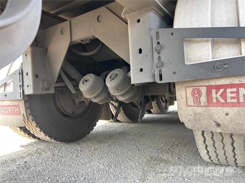 MaxiTrans 13.2 m Tri/A Refrigerated Trailer Kylmä-/Lämpökoripuoliperävaunut