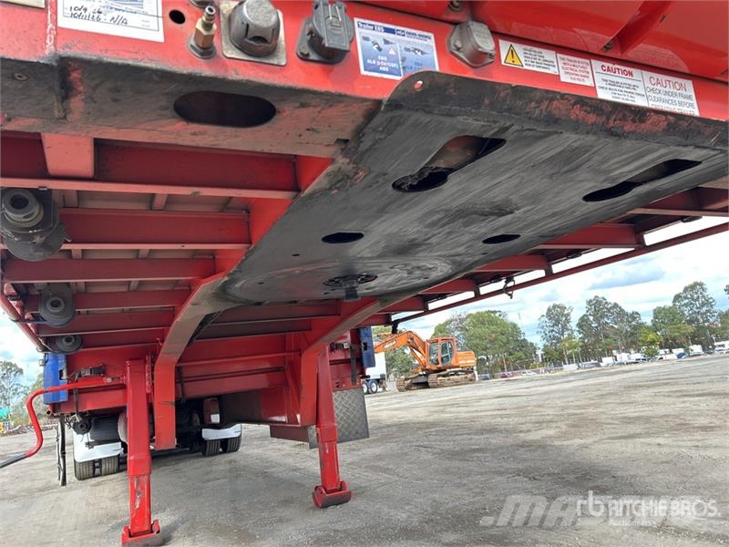 MaxiTrans 13.2 m Tri/A Step Deck Curtain Side Trailer Kayar tenteli çekiciler