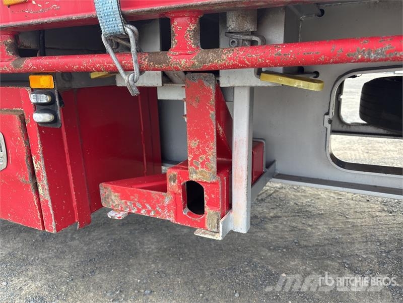 MaxiTrans 13.2 m Tri/A Step Deck Trailer 平板拖车