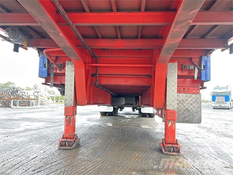 MaxiTrans 13.3 m Tri/A Step Deck Curtain Side Trailer مقطورات بغطاء جانبي