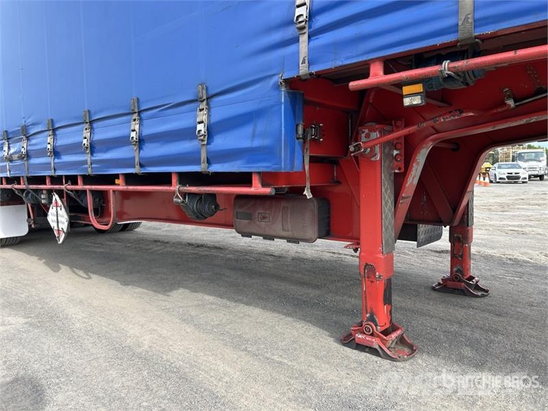 MaxiTrans 13.3 m Tri/A Step Deck Curtain Side Trailer 侧帘拖车