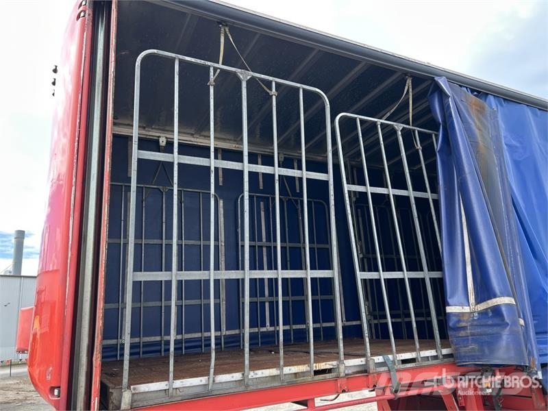 MaxiTrans 13.3 m Tri/A Step Deck Curtain Side Trailer Rimorchi centinati