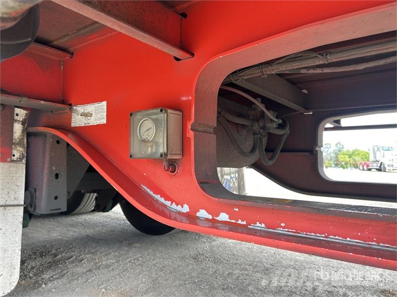 MaxiTrans 13.3 m Tri/A Step Deck Curtain Side Trailer Rimorchi centinati