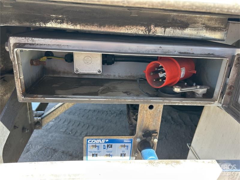 MaxiTrans 13.3 m Tri/A Refrigerated Trailer Semirimorchi a temperatura controllata