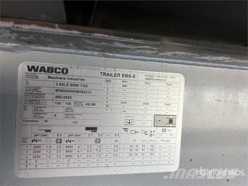 MaxiTrans 13.3 m Tri/A Refrigerated Trailer Semirimorchi a temperatura controllata