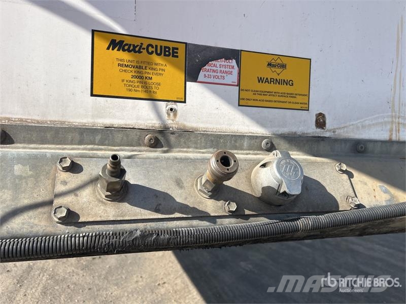 MaxiTrans 13.3 m Tri/A Refrigerated Trailer (Inoperable) Semirimorchi a temperatura controllata