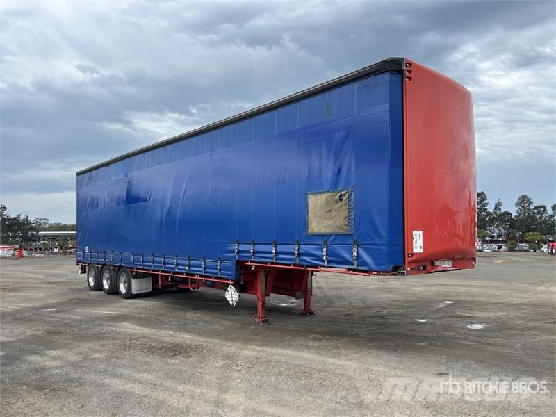 MaxiTrans 13.3 m Tri/A Step Deck Curtain Side Trailer Ponyvás pótkocsik