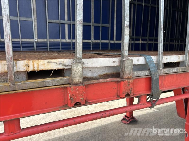 MaxiTrans 13.3 m Tri/A Step Deck Curtain Side Trailer Rimorchi centinati