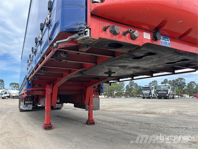 MaxiTrans 13.3 m Tri/A Step Deck Curtain Side Trailer Rimorchi centinati