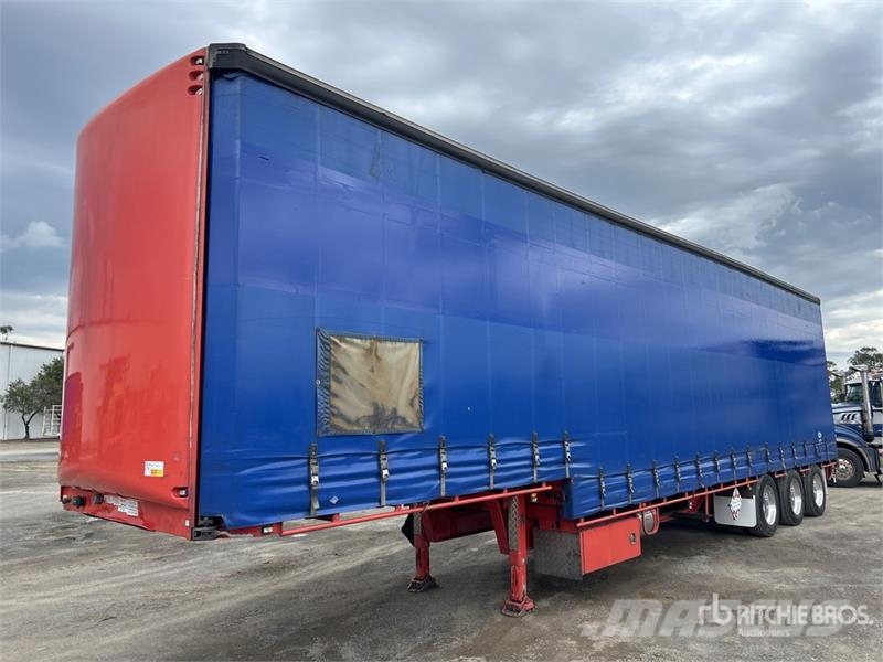 MaxiTrans 13.3 m Tri/A Step Deck Curtain Side Trailer Ponyvás pótkocsik