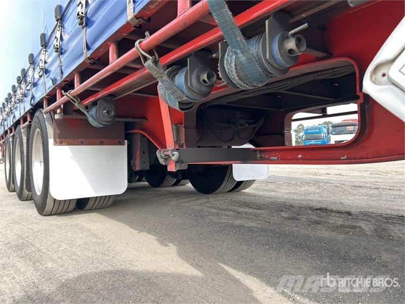 MaxiTrans 13.3 m Tri/A Step Deck Curtain Side Trailer 侧帘拖车