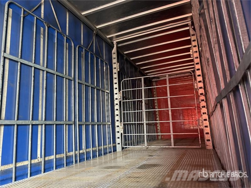 MaxiTrans 13.3 m Tri/A Step Deck Curtain Side Trailer مقطورات بغطاء جانبي