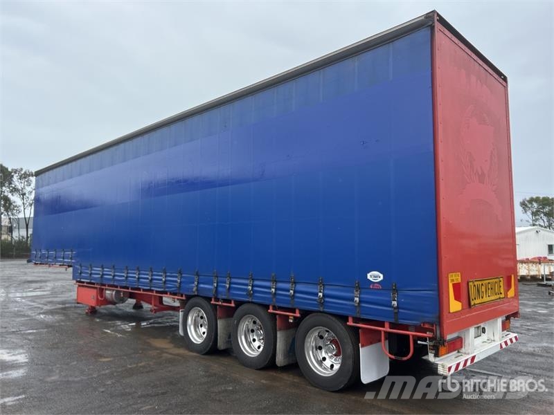 MaxiTrans 13.3 m Tri/A Step Deck Curtain Side Trailer مقطورات بغطاء جانبي