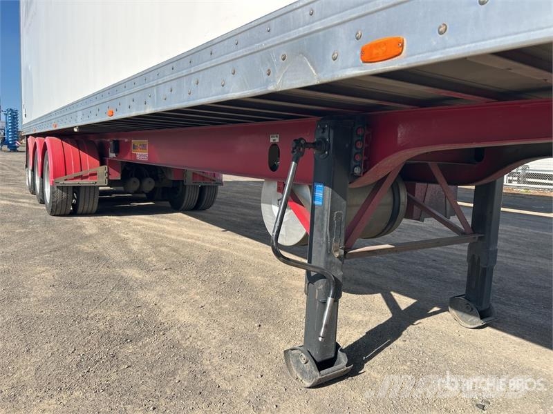 MaxiTrans 13.3 m Tri/A Refrigerated Trailer (Inoperable) Semirimorchi a temperatura controllata
