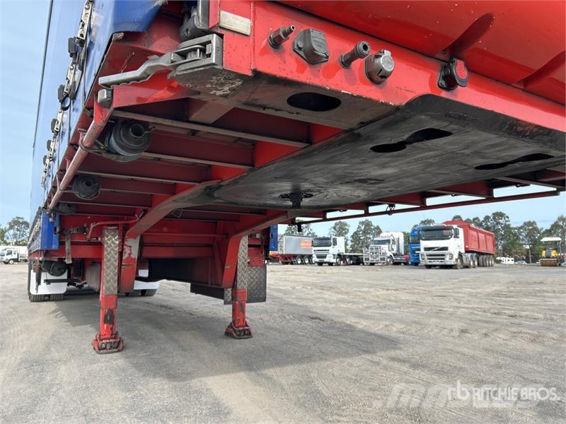 MaxiTrans 13.3 m Tri/A Step Deck Curtain Side Trailer 侧帘拖车